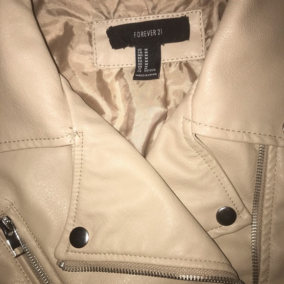 Forever 21 Women’s Faux Leather Jacket - Picture 2 of 4
